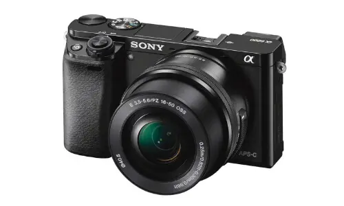מצלמת Sony Alpha A6000